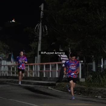 Runner Photo 6050742