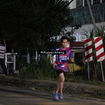 Runner Photo 6050757