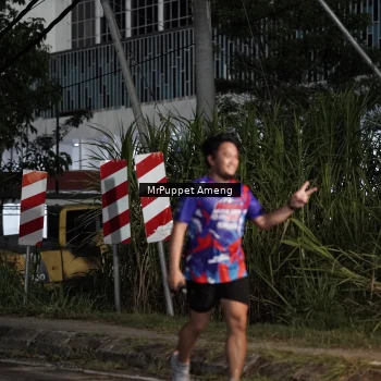 Runner Photo 6050767