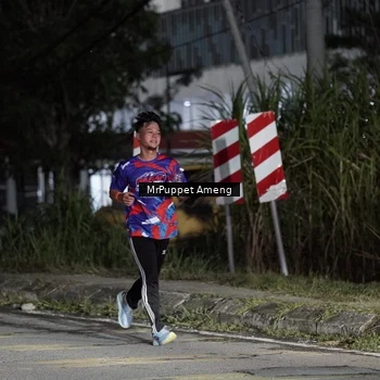 Runner Photo 6050796