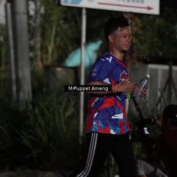 Runner Photo 6050822