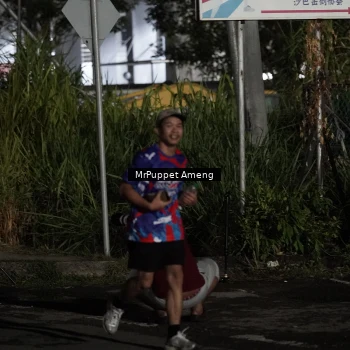 Runner Photo 6050844