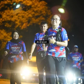 Runner Photo 6050876