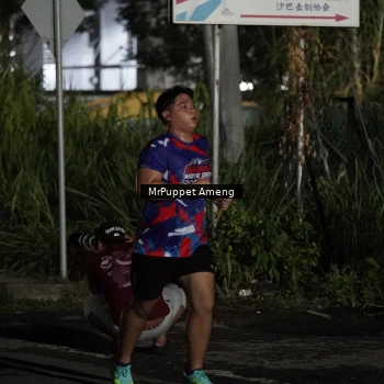 Runner Photo 6050888