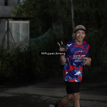 Runner Photo 6050901