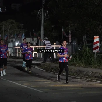Runner Photo 6050908