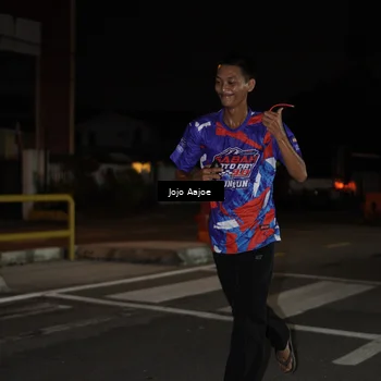 Runner Photo 6050943