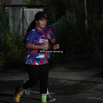 Runner Photo 6051023