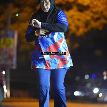 Runner Photo 6051037