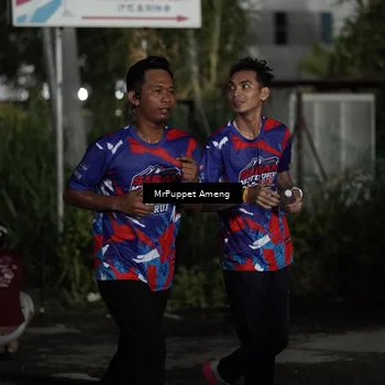 Runner Photo 6051042