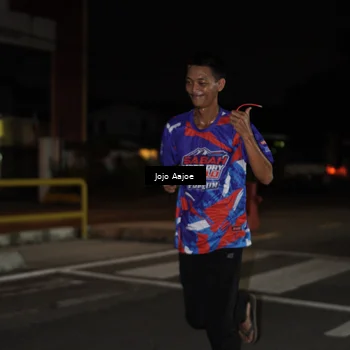 Runner Photo 6051044