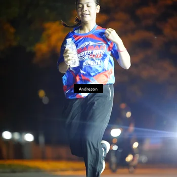 Runner Photo 6051054