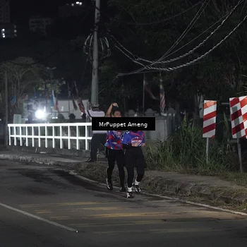 Runner Photo 6051074