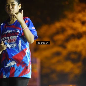 Runner Photo 6051114