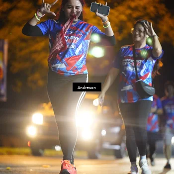 Runner Photo 6051154