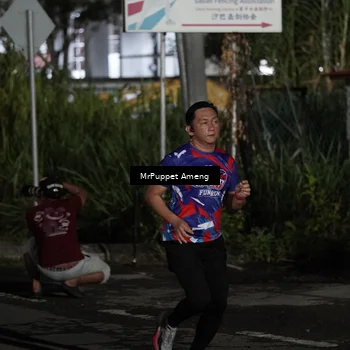 Runner Photo 6051178
