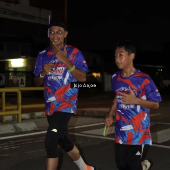 Runner Photo 6051203