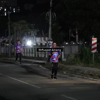 Runner Photo 6051213