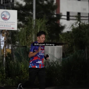 Runner Photo 6051246