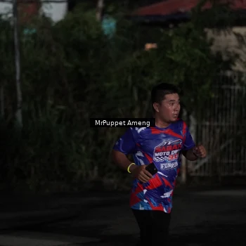 Runner Photo 6051262