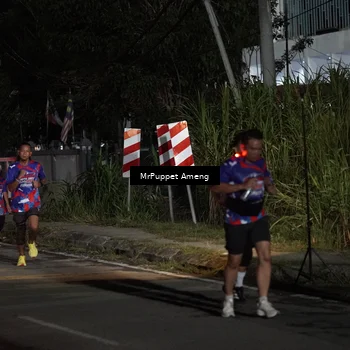 Runner Photo 6051288