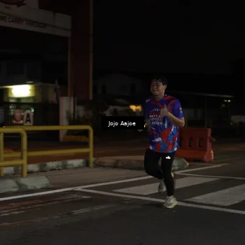 Runner Photo 6051309