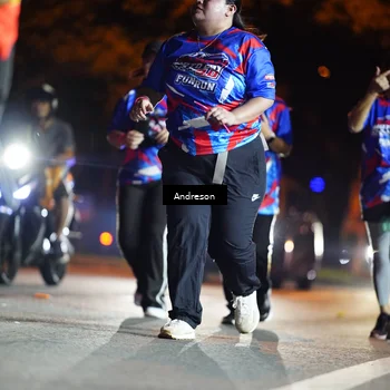 Runner Photo 6051313
