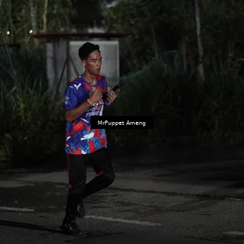 Runner Photo 6051336
