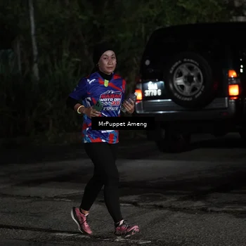 Runner Photo 6051345