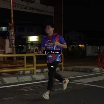 Runner Photo 6051362