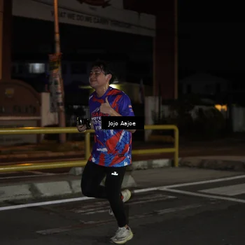 Runner Photo 6051443