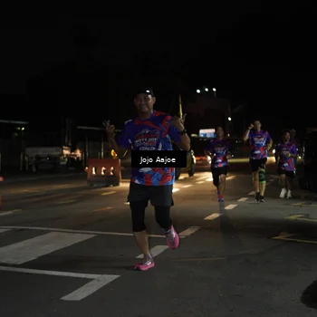 Runner Photo 6051480
