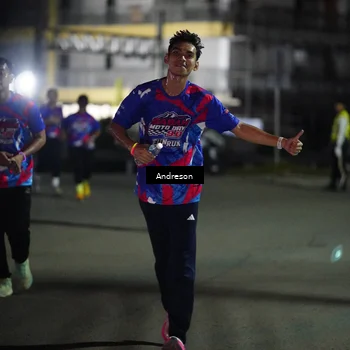 Runner Photo 6051531