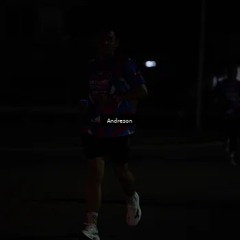 Runner Photo 6051536