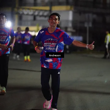 Runner Photo 6051537