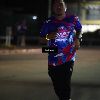 Runner Photo 6051575