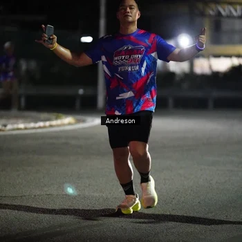 Runner Photo 6051645