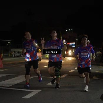 Runner Photo 6051691