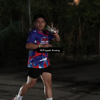 Runner Photo 6051744