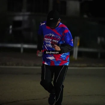 Runner Photo 6051745
