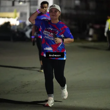 Runner Photo 6051753