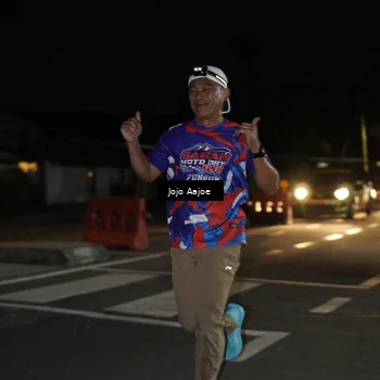 Runner Photo 6051758