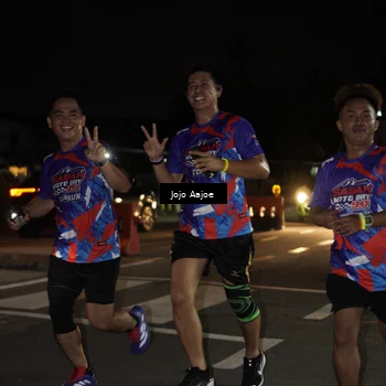 Runner Photo 6051760