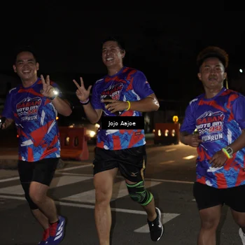 Runner Photo 6051786