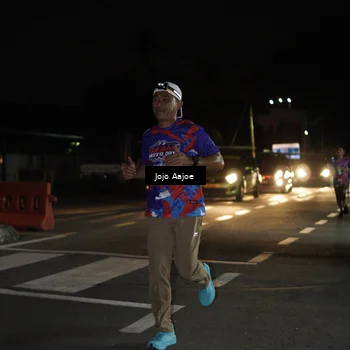 Runner Photo 6051799