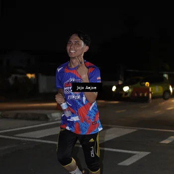 Runner Photo 6051887