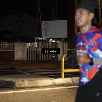 Runner Photo 6051996