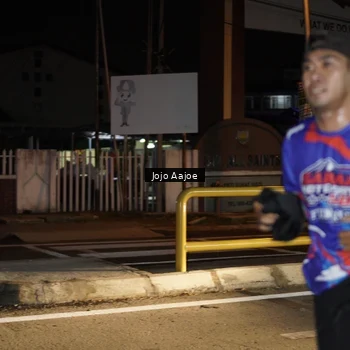 Runner Photo 6052003