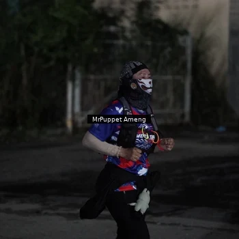 Runner Photo 6052050