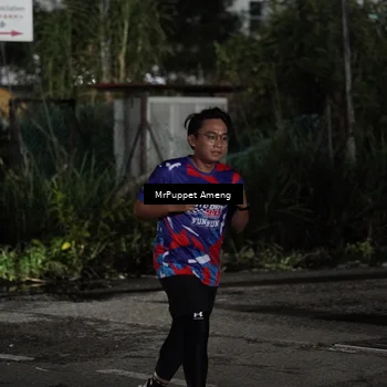 Runner Photo 6052079